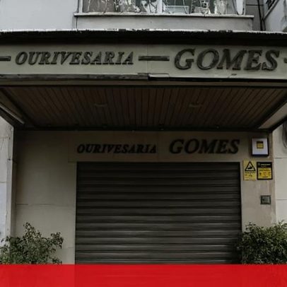 Assalto a ourivesaria no centro de Almada por dupla armada com caçadeira