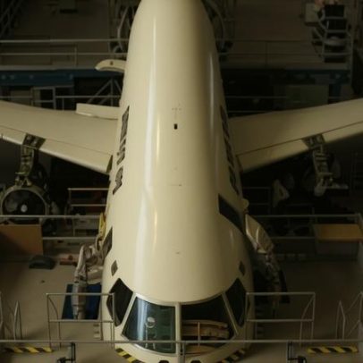 Governo avança com fábrica da Embraer em Beja para aeronaves Super Tucano