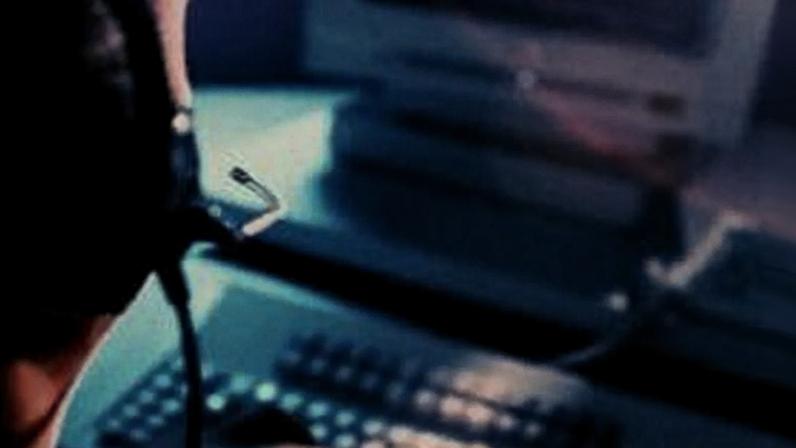 Suspeito de burlas com mensagens 'Olá pai' e 'Olá mãe' afirma ser inocente