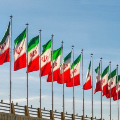 Novos bombardeamentos atingem centro petrolífero iraniano