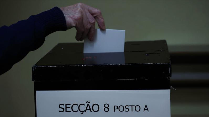 INE aponta queda significativa da participação eleitoral desde 1975
