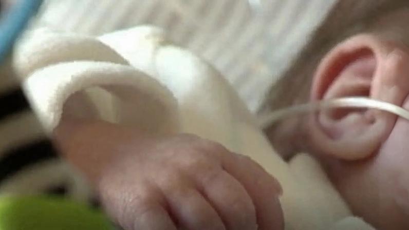 Governo aumenta subsídio de funeral para crianças após petição