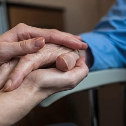 Projeto que evita ida de idosos às urgências no Oeste amplia-se a mais lares