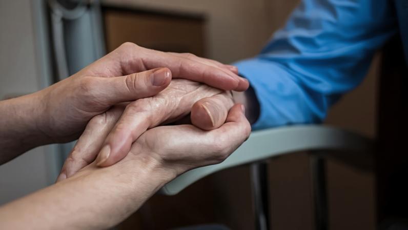 Projeto que evita ida de idosos às urgências no Oeste amplia-se a mais lares