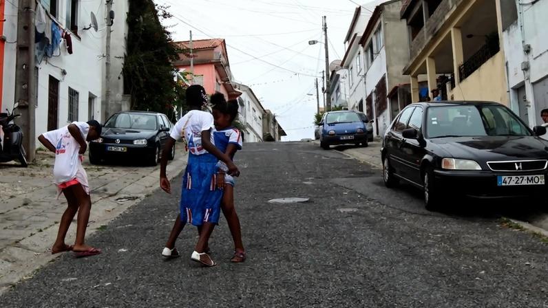 Menor de 15 anos detido por tráfico de droga na Cova da Moura