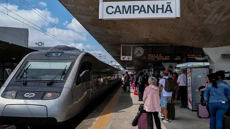 Homem entrou em carruagem na estação de Campanhã