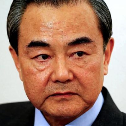 Chefes da diplomacia chinesa e russa pedem cessar-fogo imediato no Oriente Médio