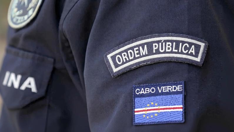 Três suspeitos de tráfico de droga em prisão preventiva em Cabo Verde