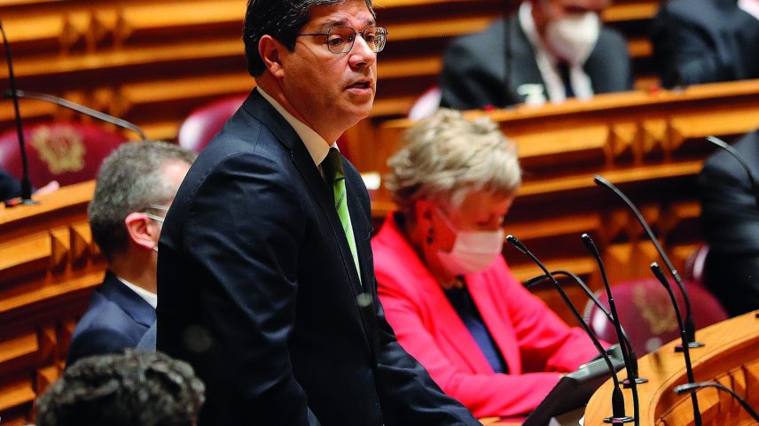 PS mantém esperança em acordo para nomes no Tribunal Constitucional