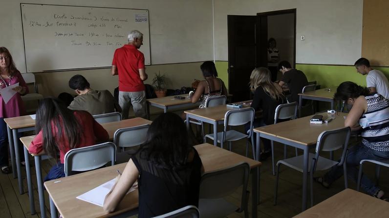 Sindicatos e Governo voltam a reunir-se para decidir futuro de professores