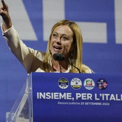 Meloni afasta remodelação e garante que o governo italiano completa a legislatura