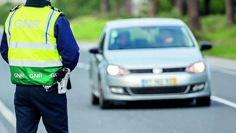 GNR regista 236 acidentes e 4 mortos em 24 horas na operação Páscoa 2026