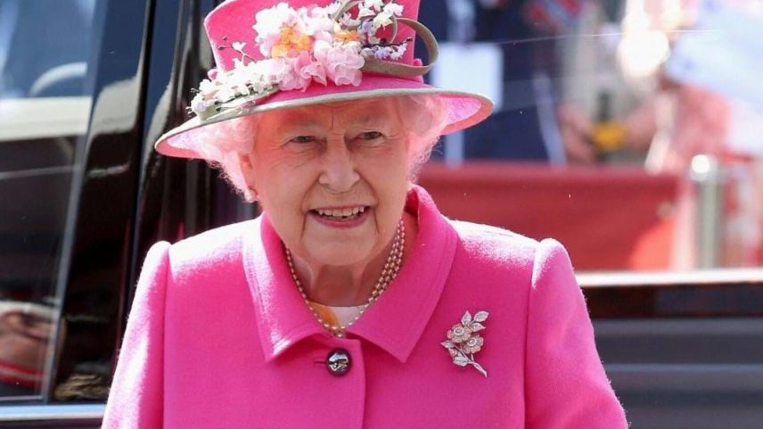 Isabel II é a monarca mais popular do Reino Unido, aponta estudo