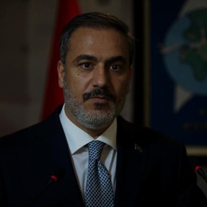 Turquia quer reabertura rápida do Estreito de Ormuz