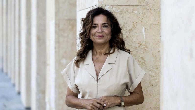 Luísa Salgueiro vai a tribunal em maio por hotel na Praia da Memória