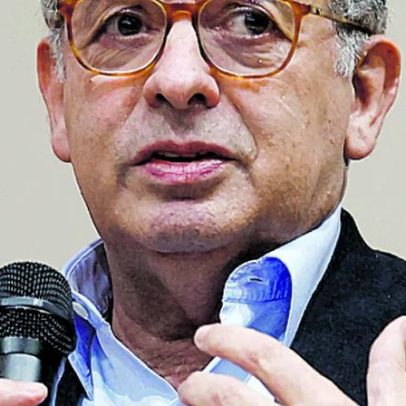 Seguro vai insistir no diálogo sobre lei laboral até ao fim, nega pressão