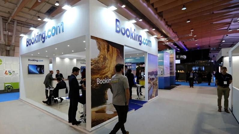 Hackers acedem dados partilhados por clientes da Booking