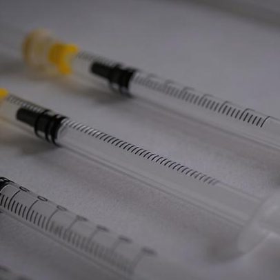 Transplante de células estaminais cura décimo paciente com VIH