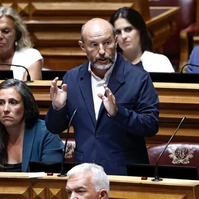 Livre questiona Governo sobre poluição no rio Torto, no Porto