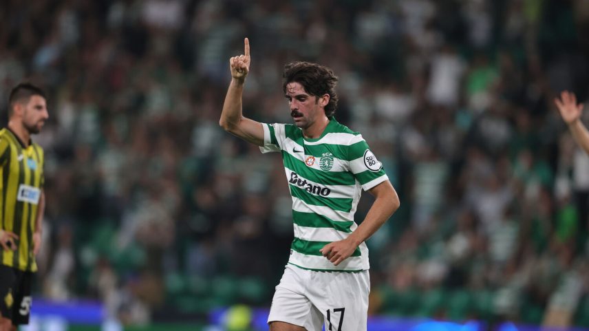 Trincão ri após empate irrita adeptos do Sporting
