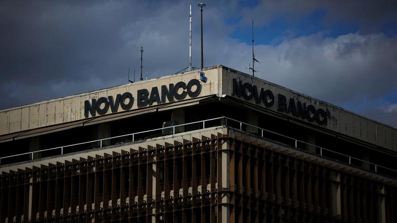 Banqueiros auferem 7,4 milhões de euros em 2025