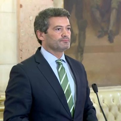 Ventura acusa Governo de apresentar plano de marketing sem prioridades