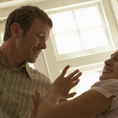 Detido por agredir a namorada com pontapé na cabeça em Cascais