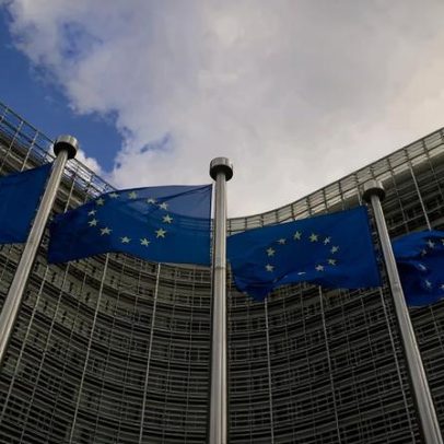 Comissão Europeia quer usar IA para modernizar e simplificar leis da UE