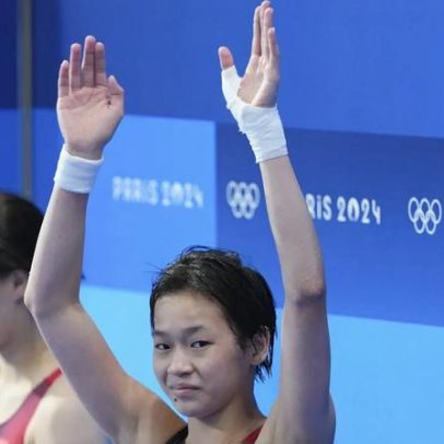 China investiga assédio digital contra campeã olímpica de saltos para a água