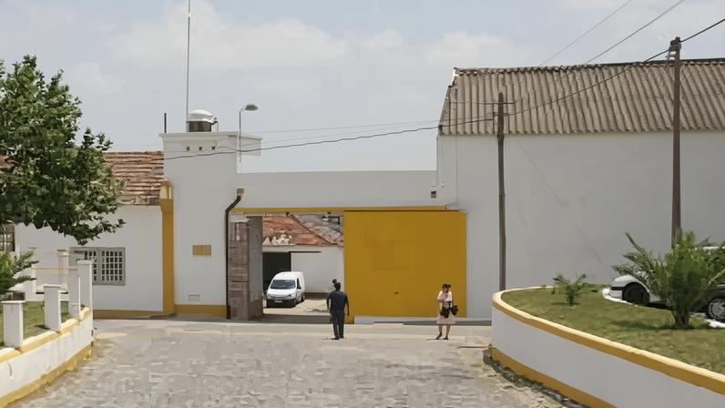 Guarda agredido trabalha na prisão de Sintra
