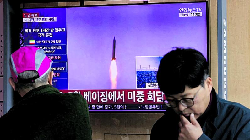 Coreia do Norte lança mísseis e recusa diálogo com o Sul