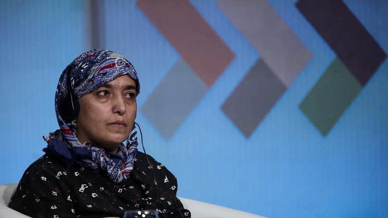 Ativista Khadija Amin acusa UE de não se interessar por mulheres afegãs