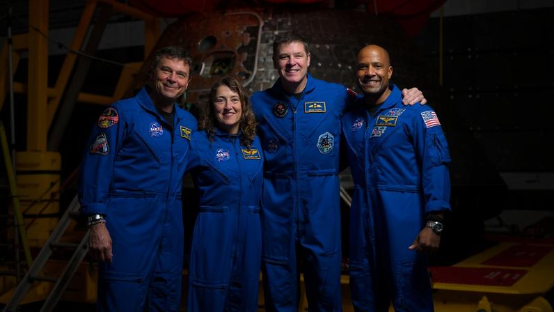 Astronautas da NASA satisfeitos com experiência no espaço