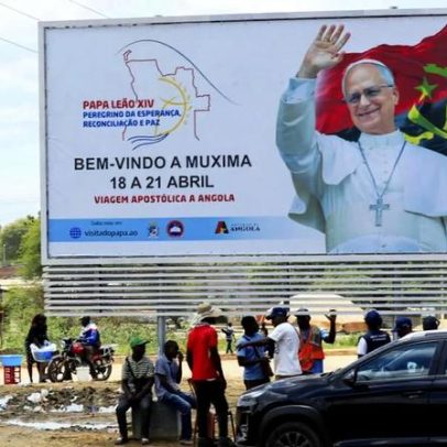 Bairros Vaticano e Terra Prometida saudam Leão XIV e solicitam água e energia