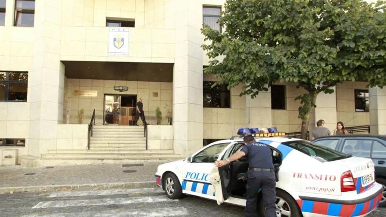 PSP da esquadra do Pragal, Almada, toma conta da ocorrência