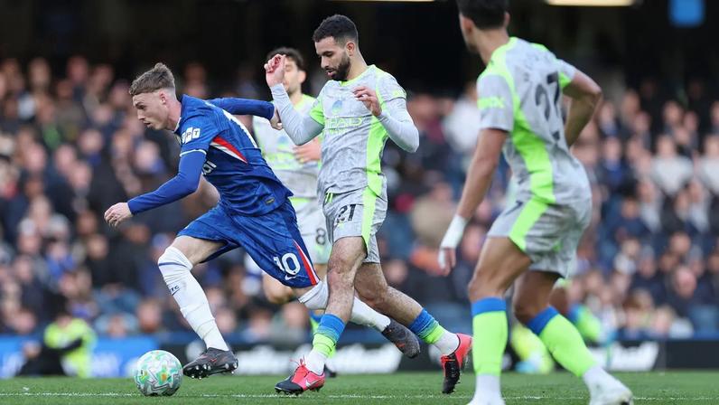 Manchester City ganhou este domingo frento ao Chelsea