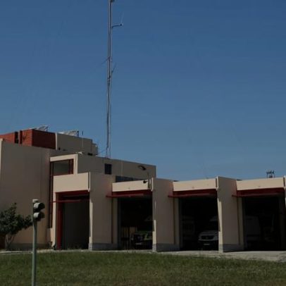 Reação de químicos leva à evacuação de dois pavilhões da empresa