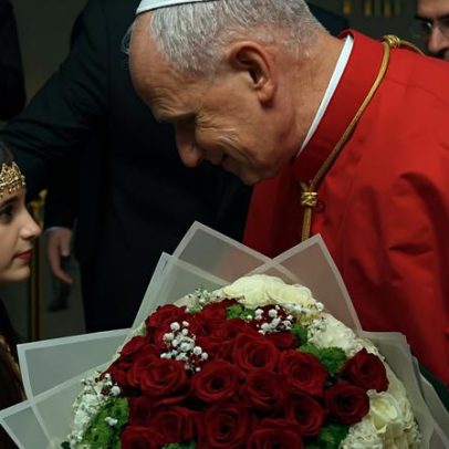 Trump segue Leão XIV em África