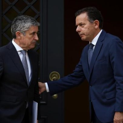 Portugueses escolhem José Luís Carneiro como primeiro-ministro
