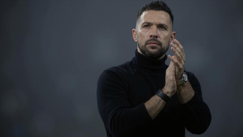 Onze do FC Porto para o confronto com o Nottingham Forest