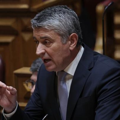 Carneiro propõe 19 e 20 de junho para eleições das concelhias e federações do PS