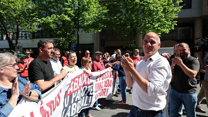 Milhares em Lisboa contra pacote laboral; Governo quer encerrar negociações