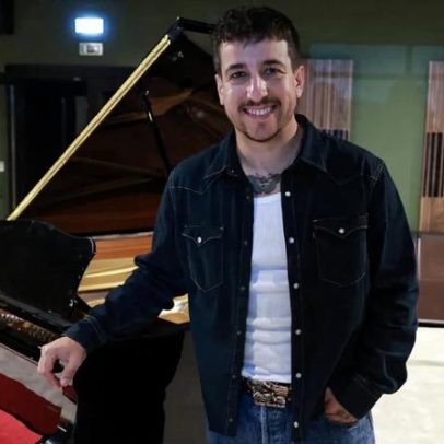 Fernando Daniel lança novo projeto musical após oito anos de carreira