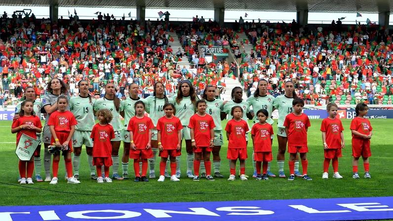 Francisco Neto espera Eslováquia ambiciosa no jogo da Liga das Nações feminina