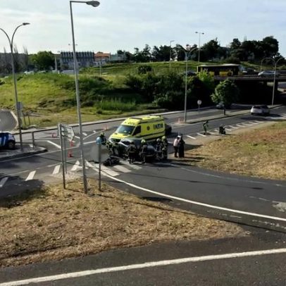 Ferido grave em colisão entre moto e carro no IC19
