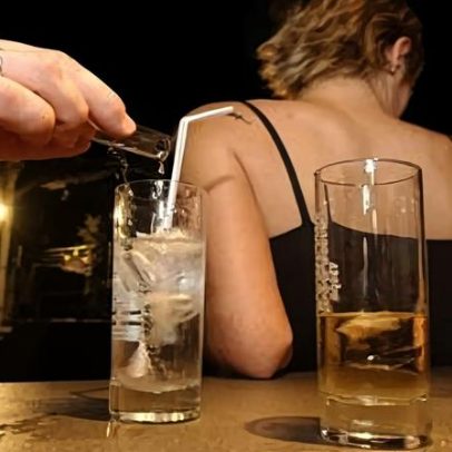 Mulher vítima de violência sexual encontrada nua; dois suspeitos detidos pela PJ