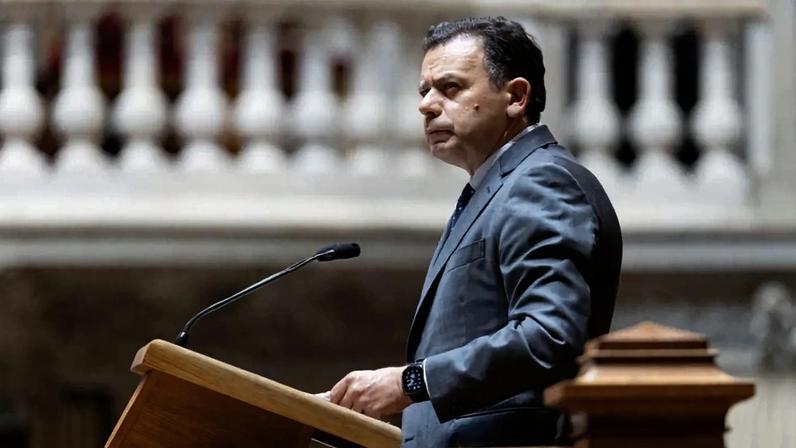 Primeiro-ministro compromete-se a ligar Beja, Évora e Portalegre por autoestrada