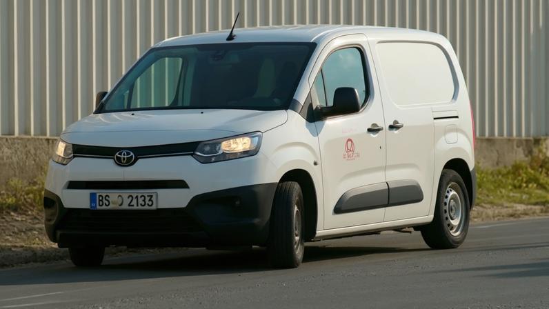 Homem é encontrado morto dentro de carrinha em Camarate