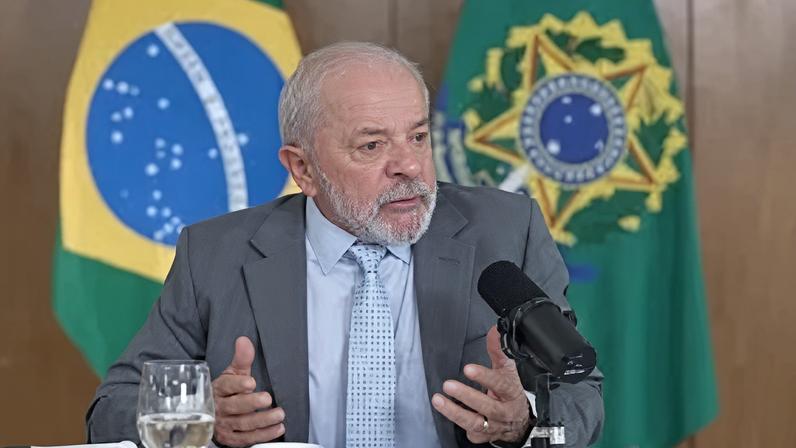 «Ninguém tem de ter medo de ninguém»: Lula critica campanha de Trump no Irão e apoia Papa Leão XIV