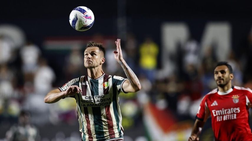 Schappo fica de baixa na receção ao FC Porto pela Estrela Amadora